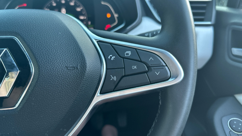 Renault Clio 1.0 TCe 90 Techno 5dr Petrol Hatchback